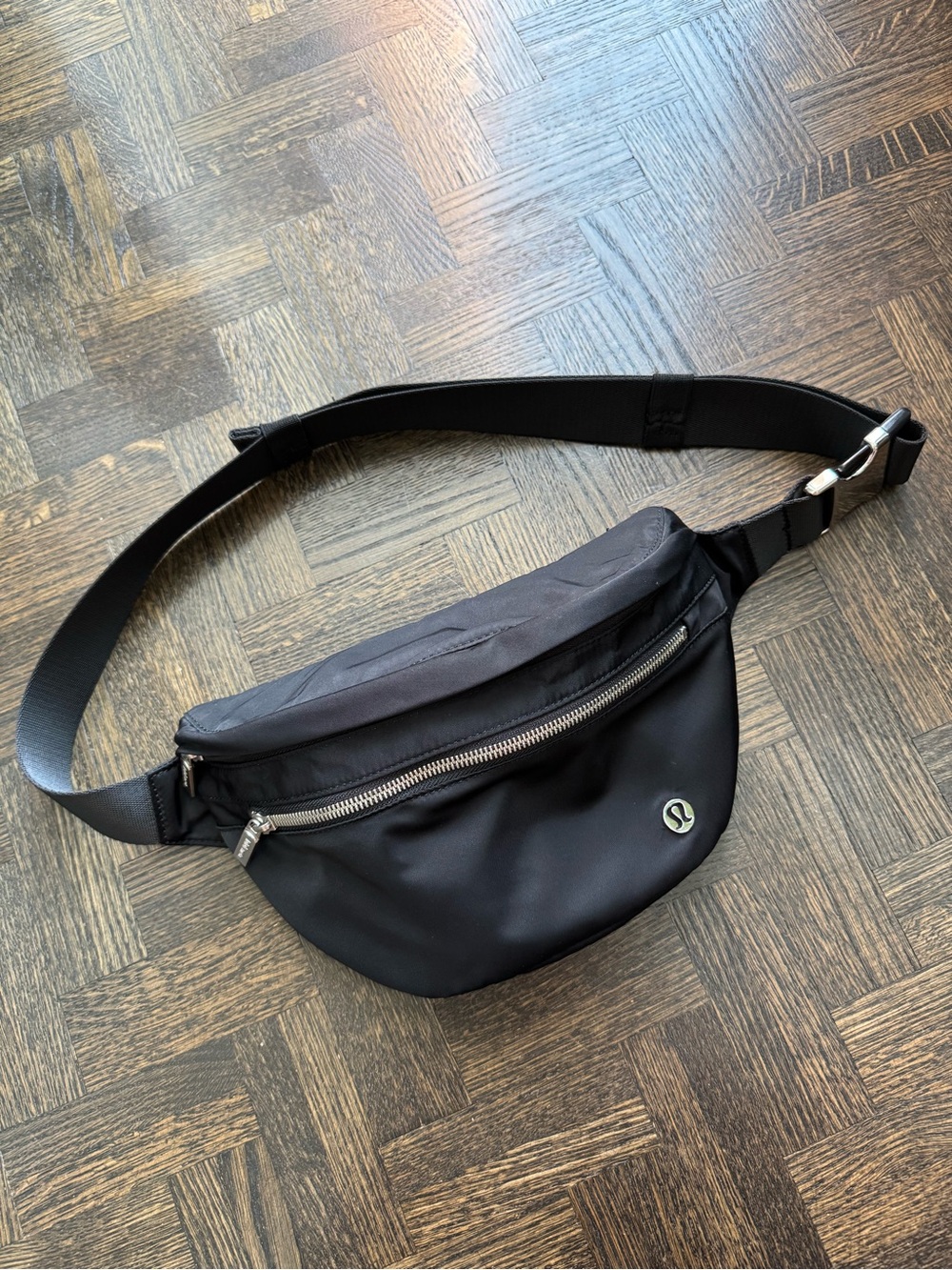 Lululemon | City Adventurer 2.5L Bag